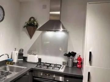 Renfrewshire, PA4 8AP, United Kingdom | 2 bed condo for rent #147389313 | Rentberry