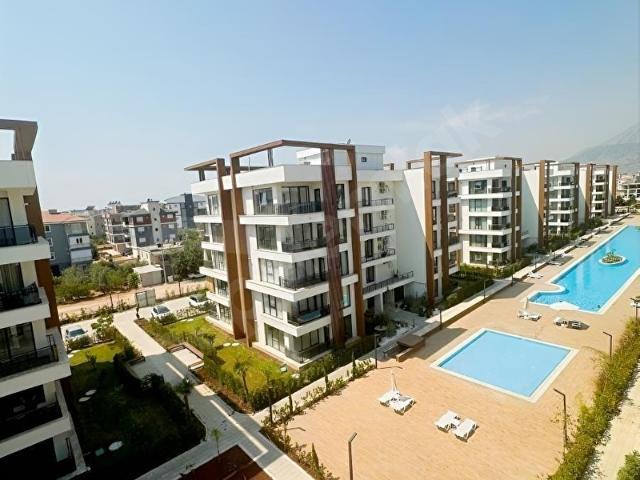 RENGİ ANTALYA GREENLİFE'TA KİRALIK 1+1 DAİRE