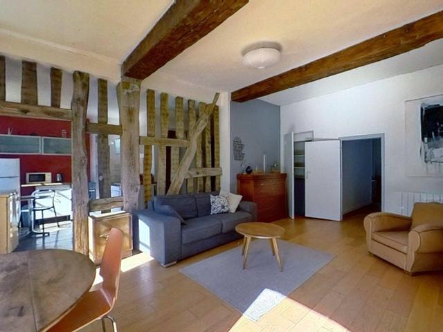 RENNES CENTRE HISTORIQUE – T2 de charme 58 m² – RENTABILITÉ + POTENTIEL