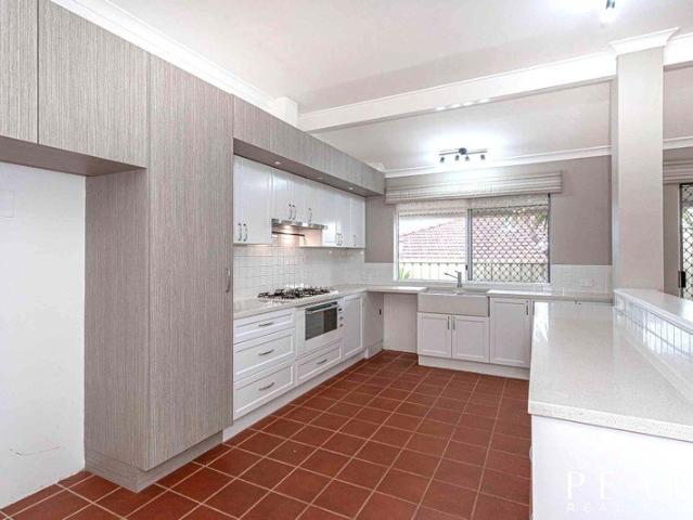 Ocean View, Reno'd Kitchen & Bathrooms, Pool & Spa