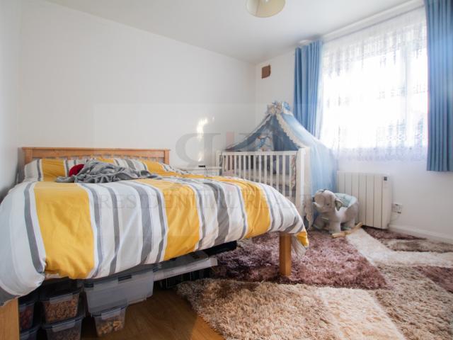 Renoir Court, London, SE16