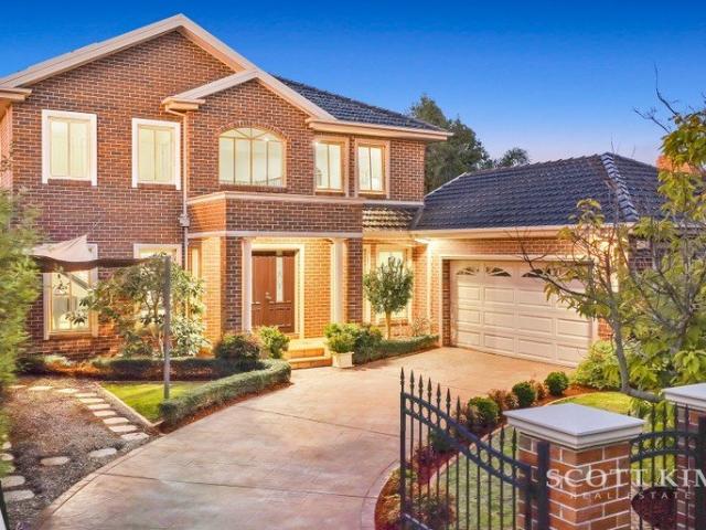 Renowned Ozcon Developments Built Full Brick Family Residence