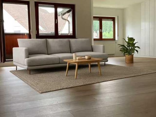 Kurzfristig beziehbare, renovierte 3 4 Zimmer Maisonette Wohnung in Murrhardt!