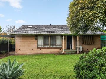 Renovate, Invest or Develop Prime 664m² Opportunity in a Coastal Pocket HDN Zone