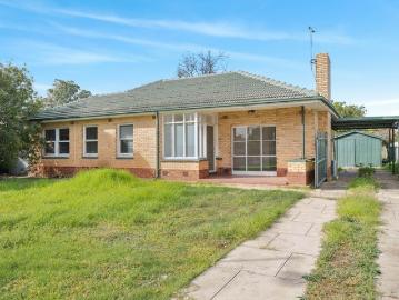 Renovate, Invest or Nest Endless Opportunity Awaits!