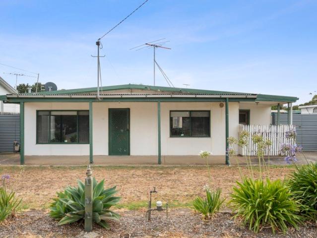 Renovate or Detonate, Perfect Entry Level Development Opportunity