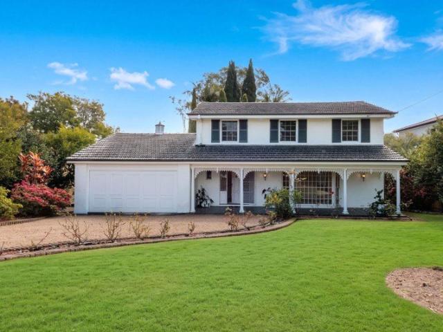 Renovate, Rebuild or Develop 994sqm north to rear over 22m frontage