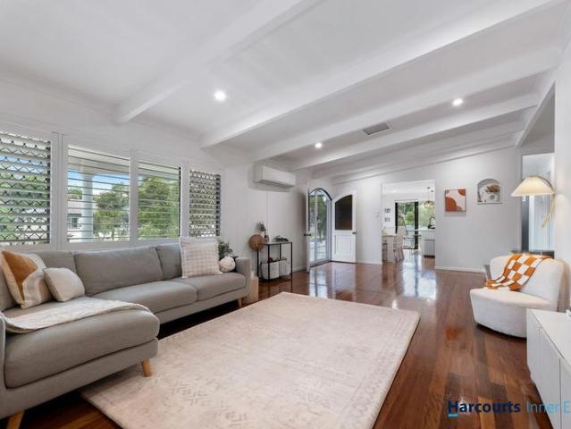 Renovated 3 Bed Upper Level Home with Modern Style, Fireplace & Huge Backyard Prime Carindale Location