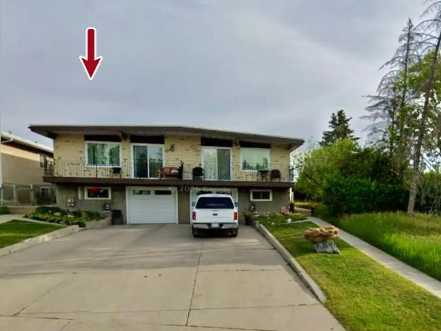 Renovated 3 Bedroom Duplex – Professional Living Near Downtown — 3 Bedrooms Duplex