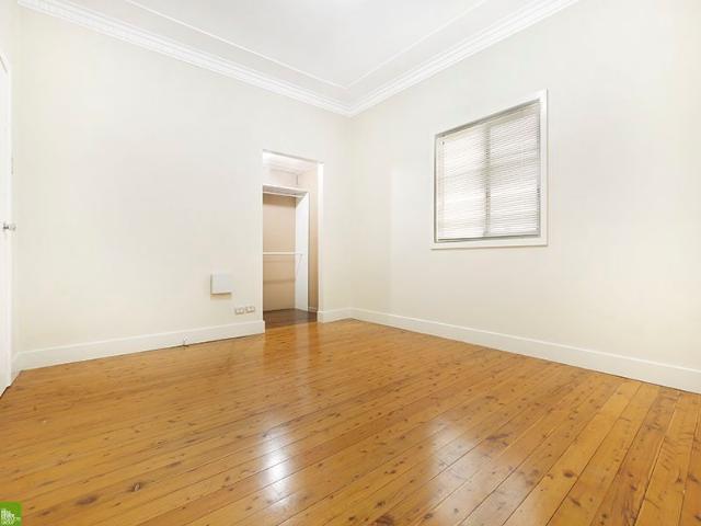 Renovated 3 Bedroom Home Close to Beach & CBD