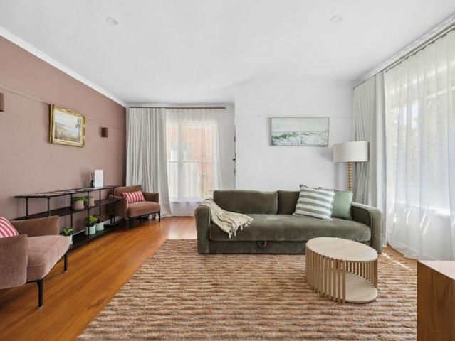 Renovated 3 Bedroom Home in East Geelong | Furnished or Unfurnished | Flexible Lease Terms