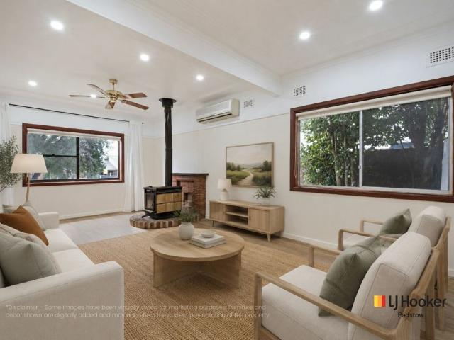 Renovated 3 Bedroom Home with Large Backyard in Prime Padstow