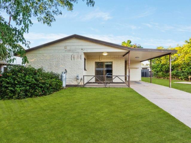 Renovated 3 Bedroom Home Utilities Included