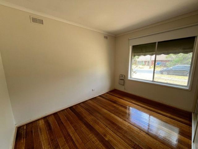 Renovated 3 Bedroom house in Prime location !