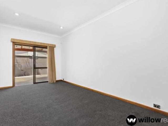 Renovated 3 Bedroom House with 1 Bathroom, 2 Car Lock Up Garage