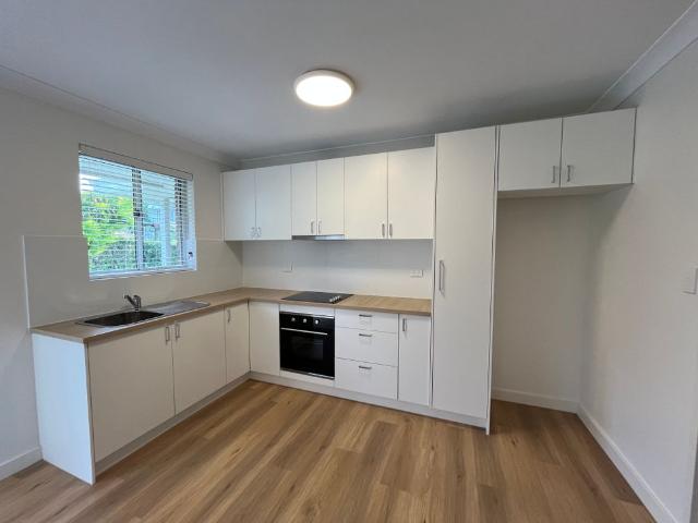 Renovated 1 bedroom flat under affordable housing for lease