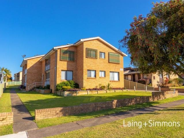 Renovated 1 bedroom unit in a outstanding CBD building
