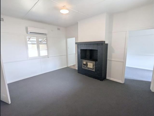 Renovated 2 Bed Cottage