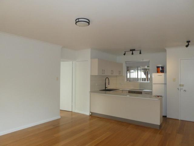RENOVATED 2 BED APT