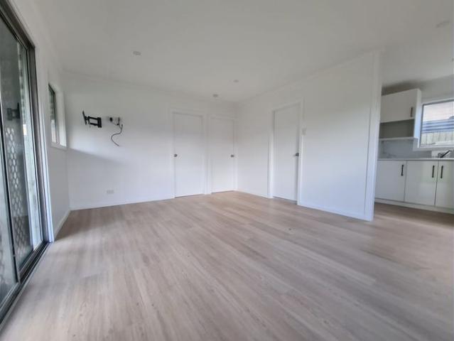 Renovated 2 Bed Flat Mallabula