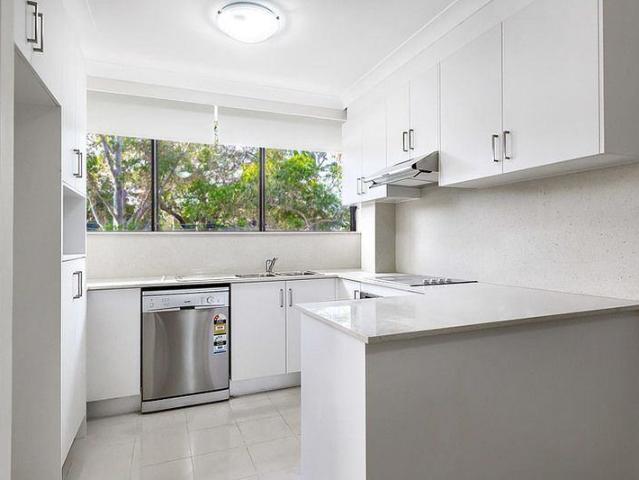 Renovated 2 Bedroom Apartment!