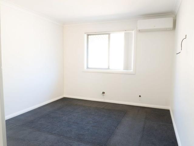 Renovated 2 bedroom Apartment