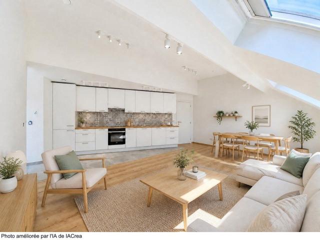 Renovated 2 bedroom apartment, 70 m² Cinquantenaire/Mérode