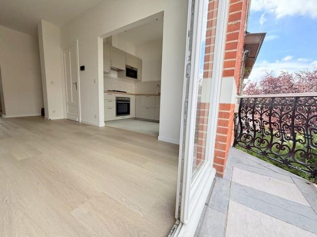 Renovated 2 bedroom apartment