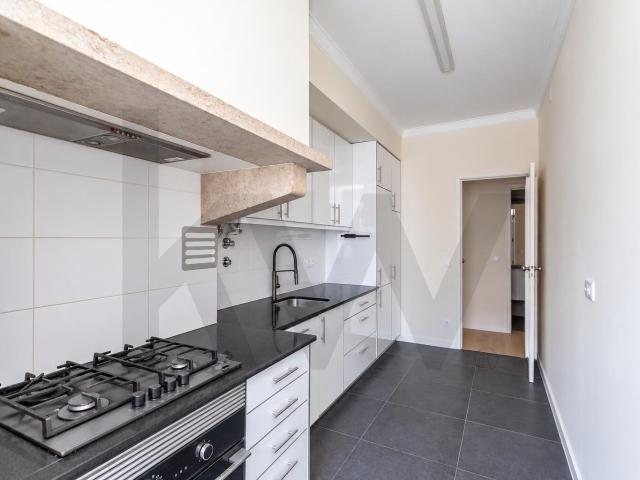 Renovated 2 Bedroom Apartment with Balcony in Estrela | €2,300/month