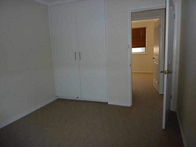 Renovated 2 Bedroom Apartment with Garage