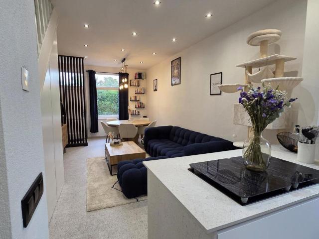 Renovated 2 bedroom house Sint Genesius Rode 80m²