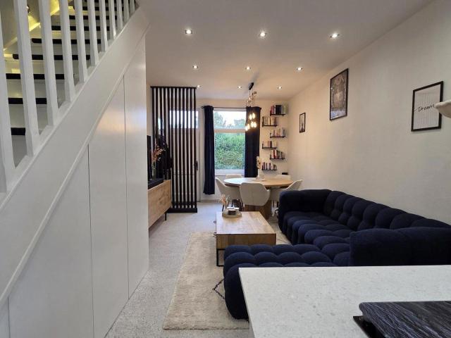 Renovated 2 bedroom house Sint Genesius Rode 80m²