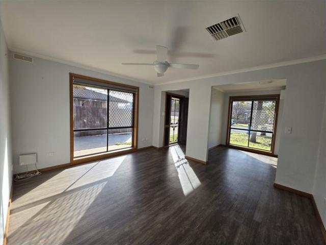 Renovated 2 bedroom unit close to CBD!