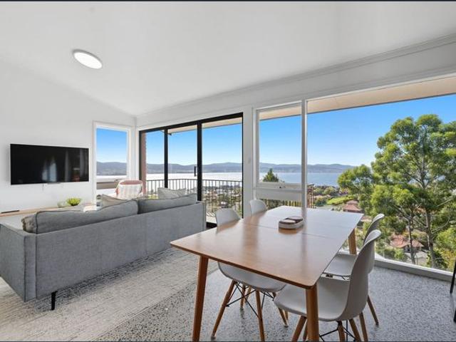 Renovated 2 Bedroom Unit with Stunning Water Views