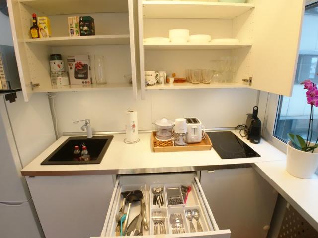 Renovated 2 room Apartment in Stuttgart Mitte Olgaeck Charlottenplatz, Stuttgart Amsterdam Apartments for Rent