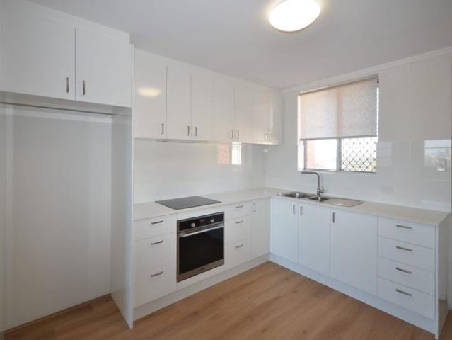 Renovated 2x1 Apartment with Stunning City Views