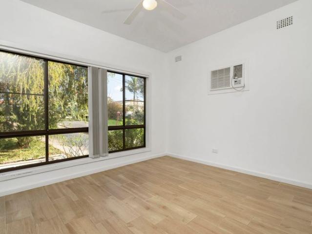 Renovated 4 Bedroom Home Water Usage Included