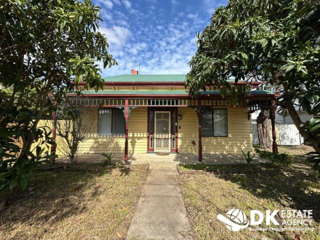Renovated 4 Bedroom House in Albion