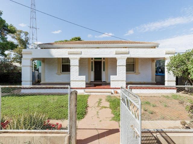 Renovated 5 Bedroom Home on a 2,300m² Corner Block