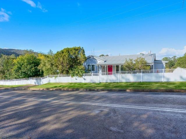 Renovated Cottage Charm