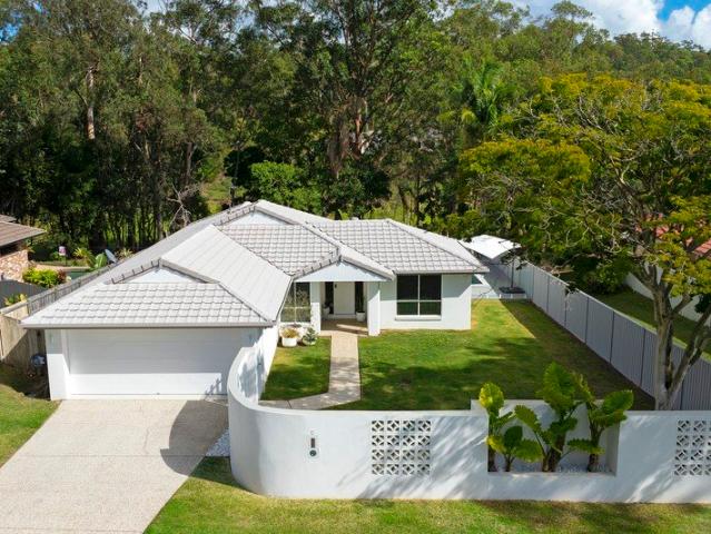 RENOVATED COASTAL BLISS IN BURLEIGH HEADS