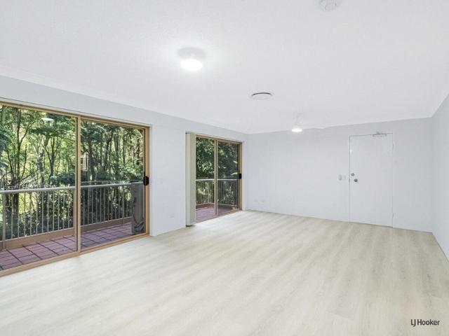 Renovated Coastal Retreat in a Peaceful Tugun