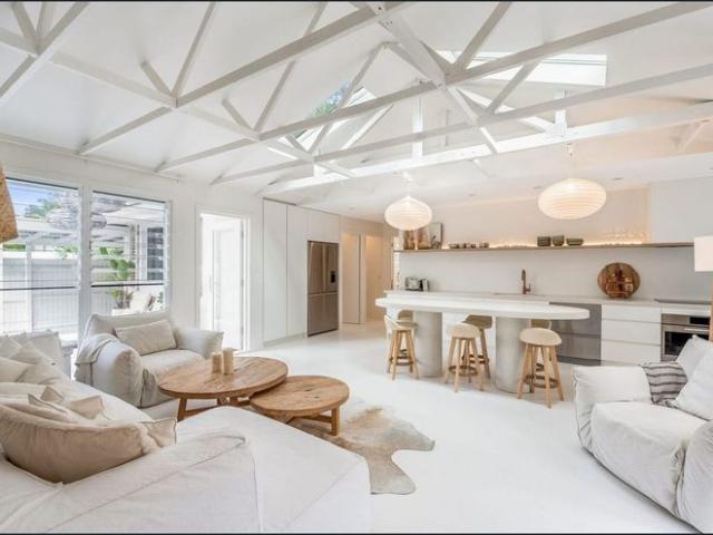 Renovated Coastal Retreat Just Steps from Suffolk Park Beach unfurnished
