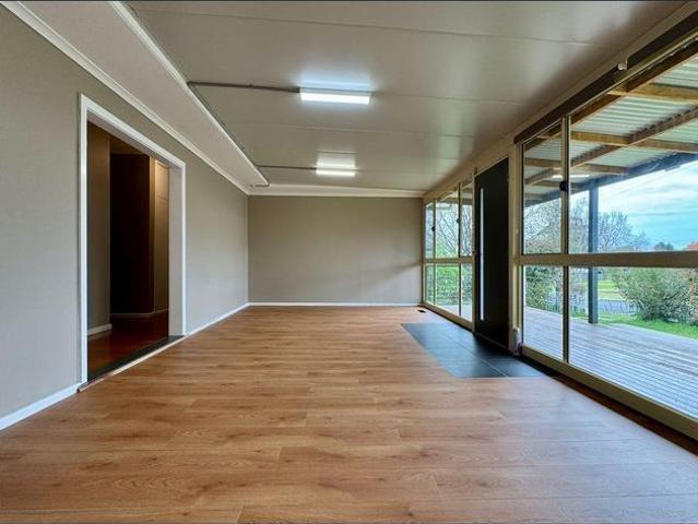 Renovated Comfort, Generous Proportions & Expansive Outdoor Living