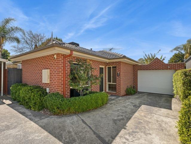 Renovated Comfort in a Peaceful Rowville Setting