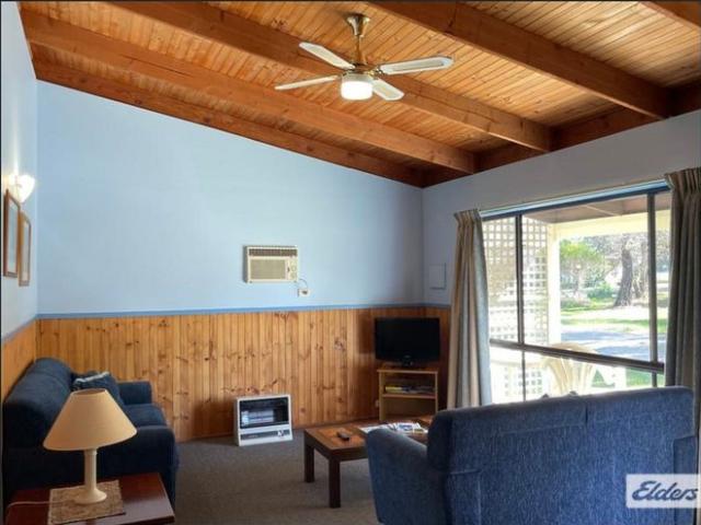 Renovated cabin in peaceful surrounds