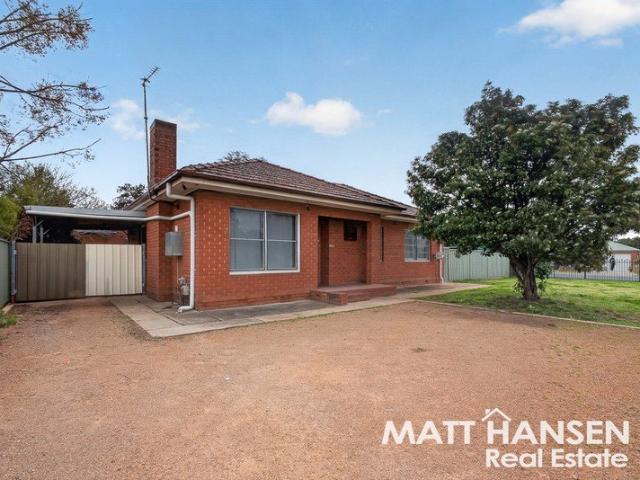 RENOVATED, CENTRAL & READY TO MOVE IN!