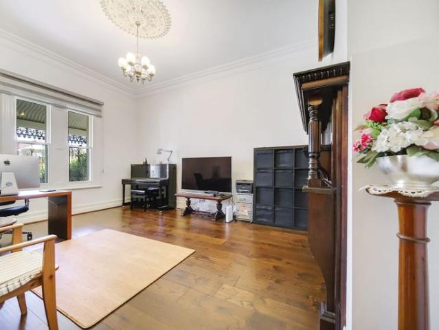 Renovated Charming Family Villa