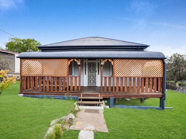 Renovated Character on a Big 1,287sqm Block