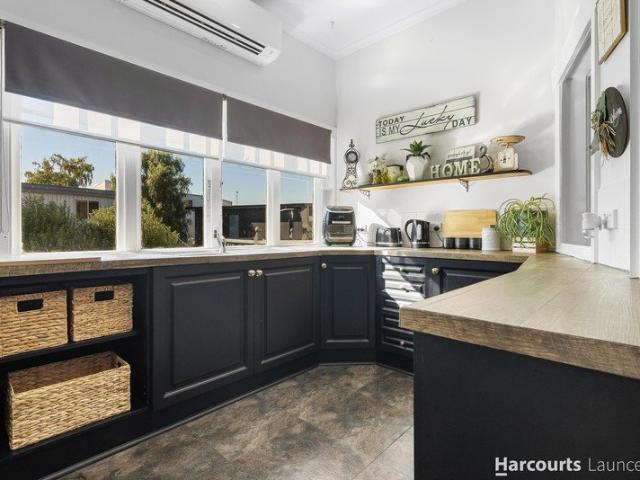 Renovated Character Cottage in Sought After West Launceston